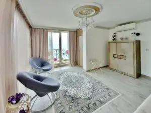 136 990€ / Veľký 3 izbový apartmán s úchvatným výhľadom na more / Bulharsko