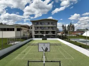 ALTIS RESORT s vlastnou hokejovou halou