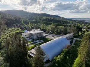 ALTIS RESORT s vlastnou hokejovou halou