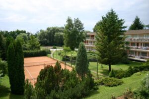 Hotel FLÓRA – kúpeľný hotel s wellness v Dudinciach
