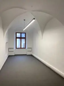 INVESTIČNÁ BUDOVA, DOLNÁ 12, BANSKÁ BYSTRICA