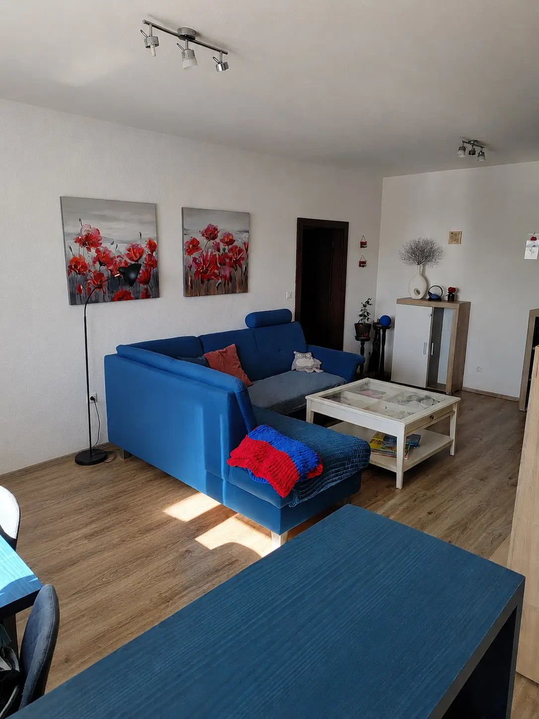 NA PREDAJ – 3-izbový byt v centre obce Vavrečka