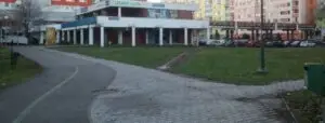 Na predaj polyfunkčná budova v BA na Nobelovom námestí.