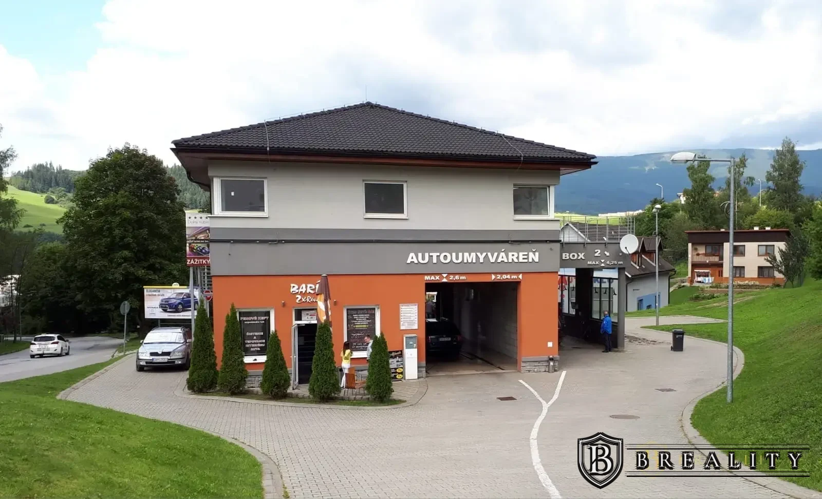 Polyfunkčná budova na predaj – Nemocničná ulica, Dolný Kubín 1 656 m²