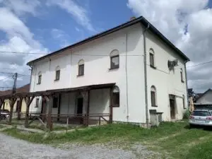 Predám polyfunkčnú budovu v centre Tvrdošína