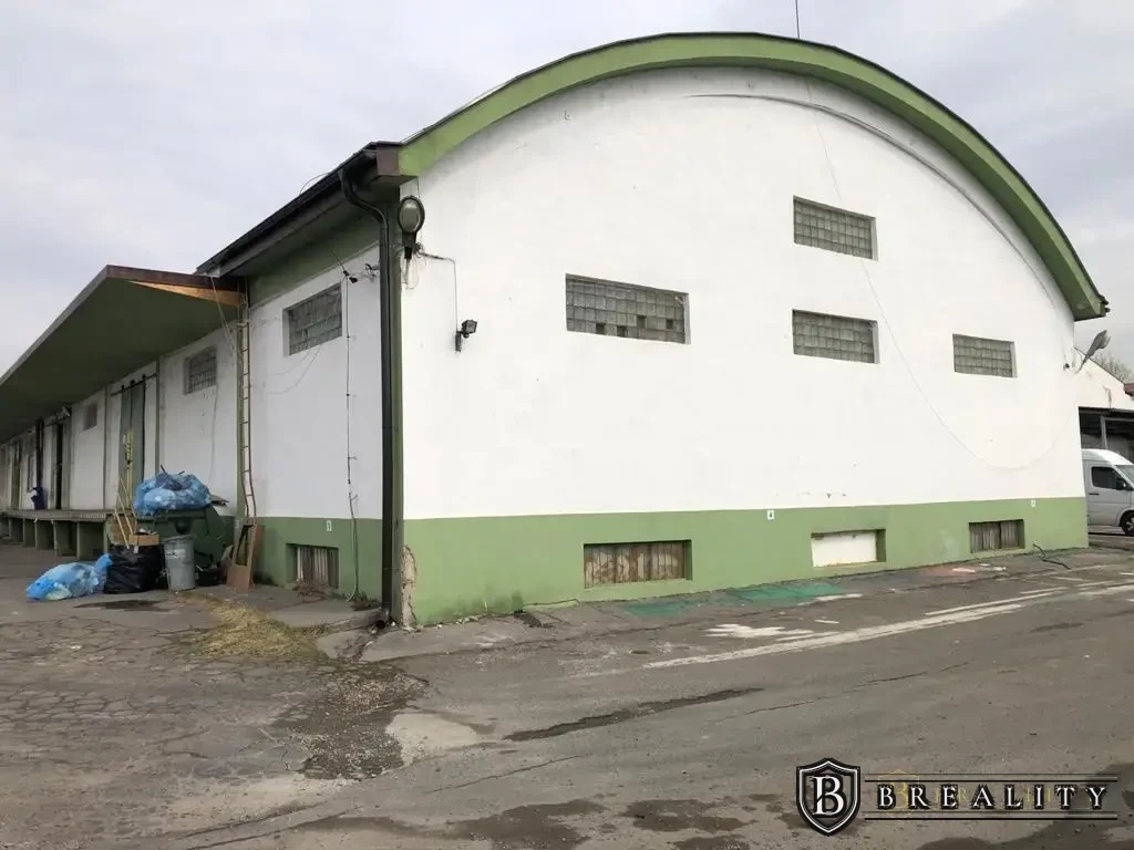 Predám priemyselný areál vo Zvolene