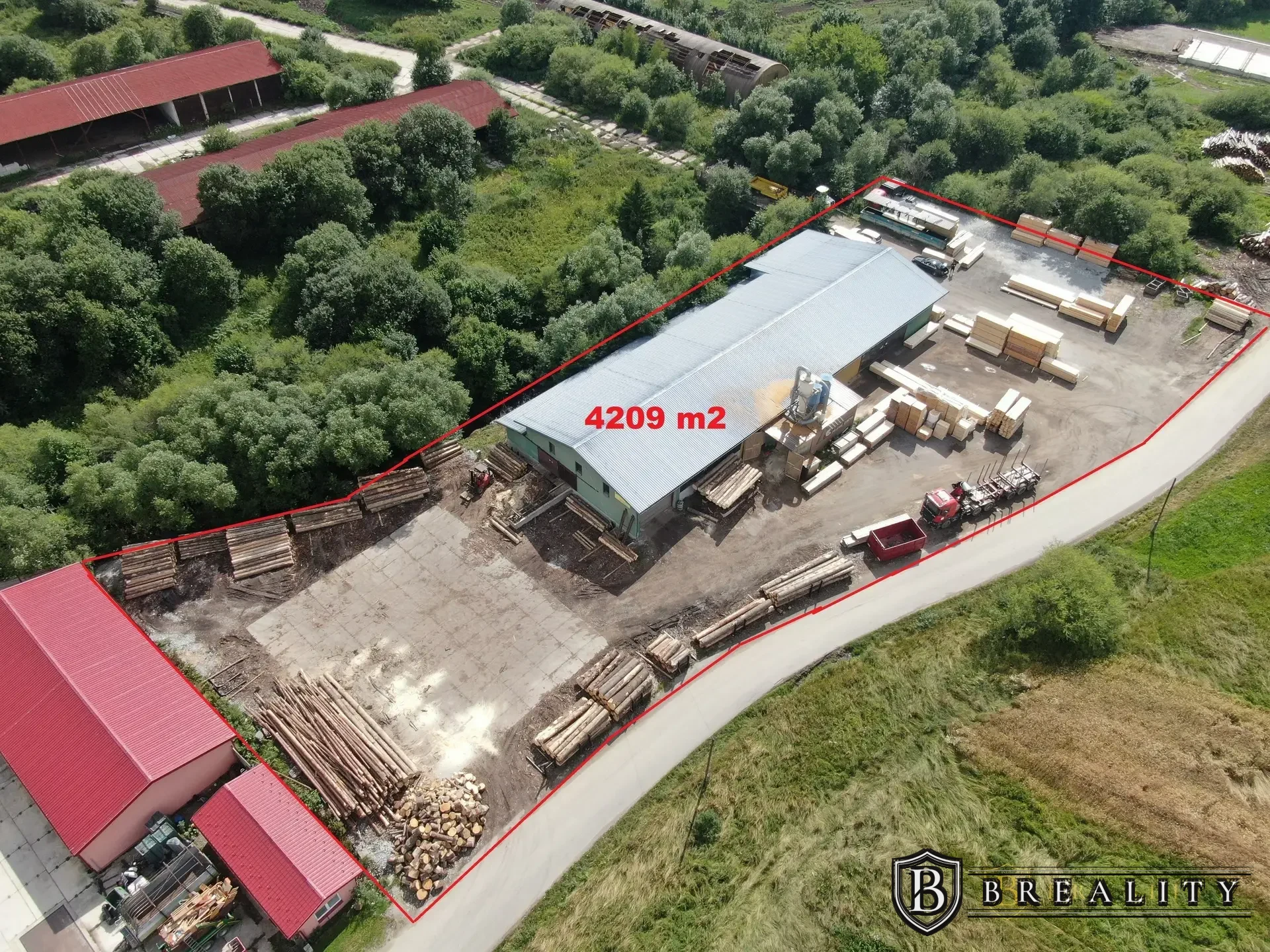 Priemyselný areál – Píla v Hruštíne, ul. Črchľa (4 209 m²)