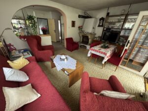Priestranný trojpodlažný dom s veľkou záhradou v centre Ružomberka