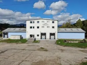 Výrobný areál na plnenie minerálnej vody v Dolnej Lehote