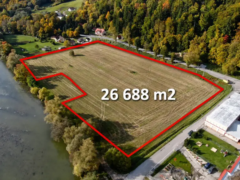 Na predaj stavebný pozemok pre priemysel – Oravský Podzámok, 26 688 m²